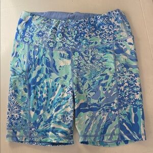 Lilly Pulitzer Blue and Aqua Floral Athletic Bike Shorts w/ shorts
